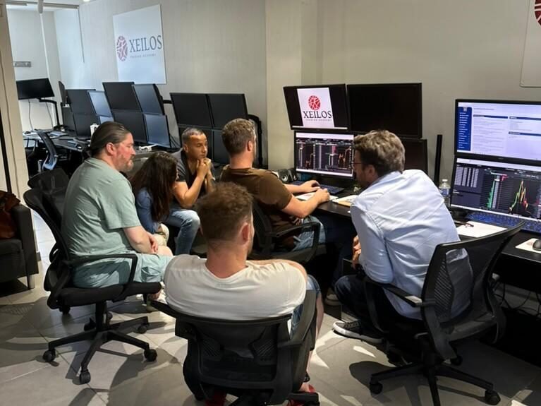 Formation trading session